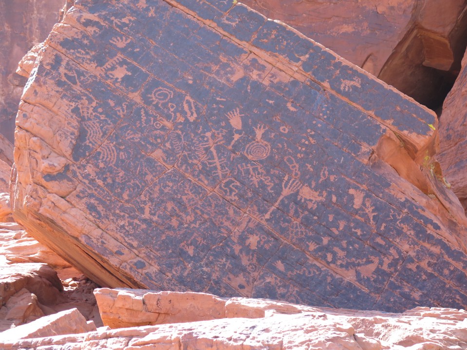 Valley of Fire SP, petroglyphs